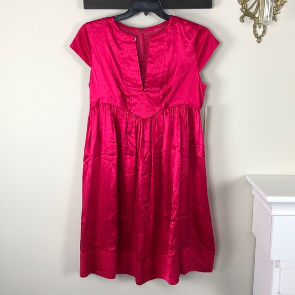 Maggy London Dresses & Skirts - NWT Magenta Silk Dress